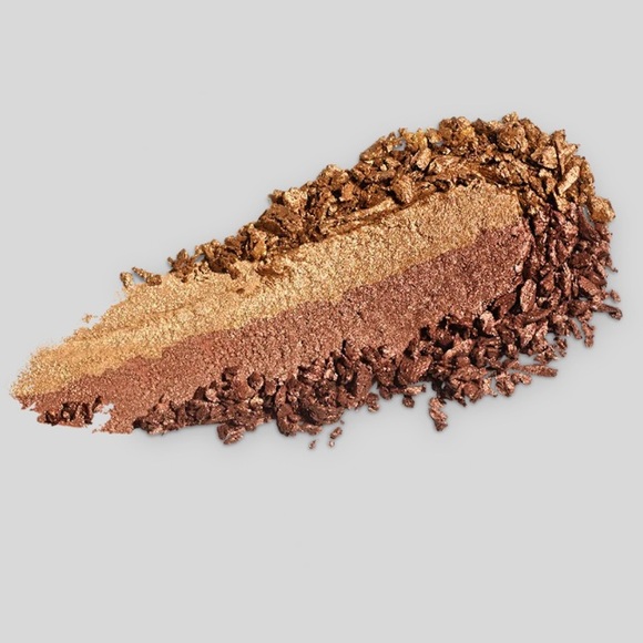 Kiko Milano • Bright Duo Eyeshadow • Mettalic Orange Gold / Copper - Picture 2 of 12